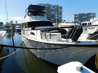 53' Hatteras 1986 Yacht For Sale